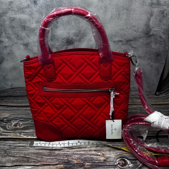 Vera Bradley Crossbody Day Off Red NWT​ - Picture 2 of 5